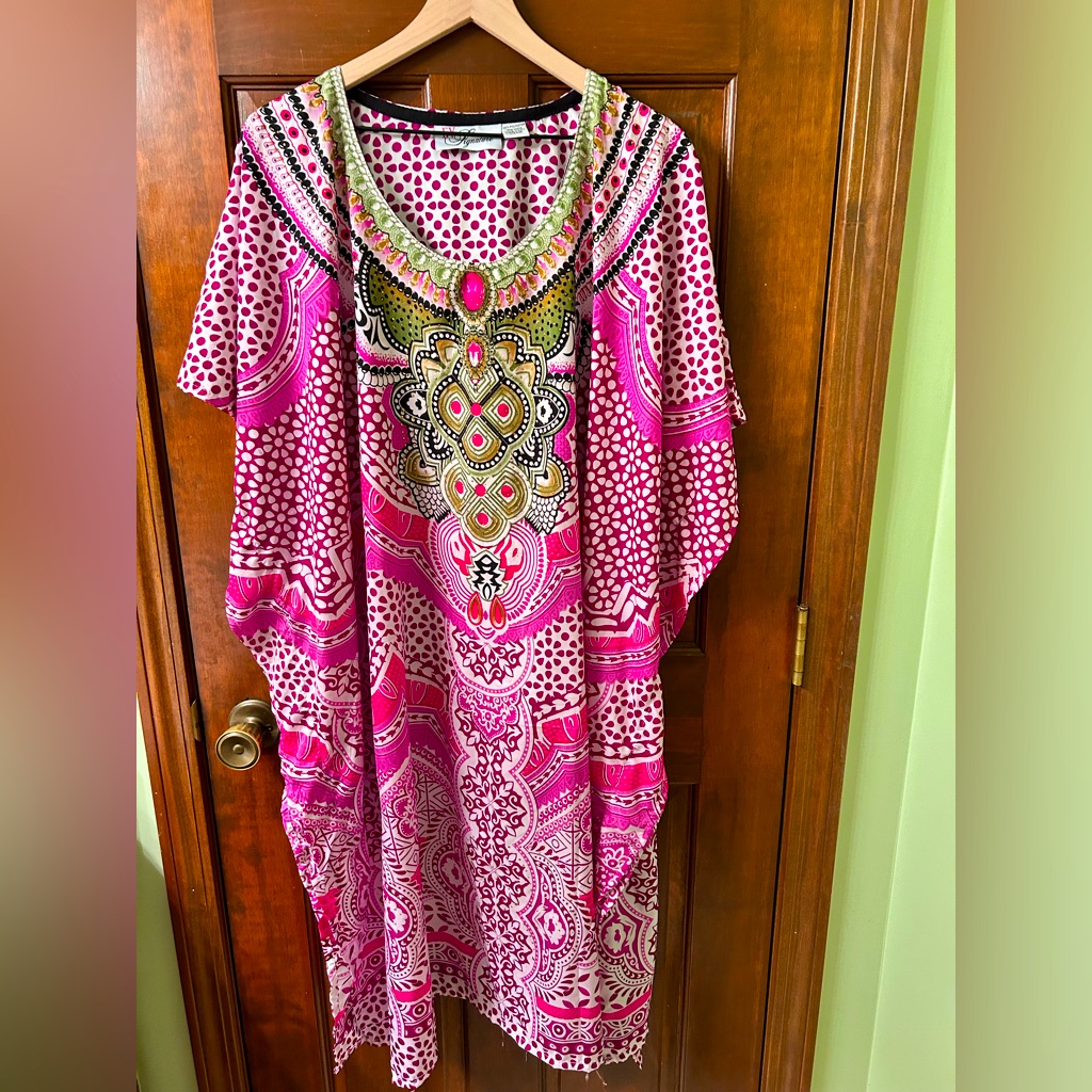 Ey Signature Vtg Polyester Caftan With Beads One Size Fits All